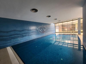Taksim Square Residence, Two bedrooms, pool sauna gym